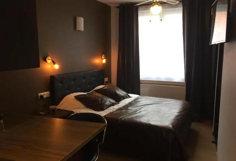 استودیوی استاندارد, Appart'hôtel Et Chambres Lens