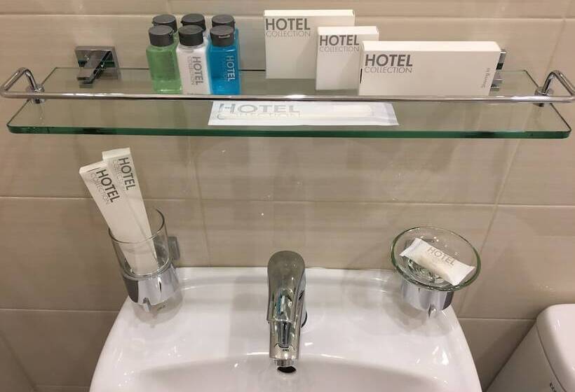 סוויטת קומפורט, Sonata On Nevsky 5