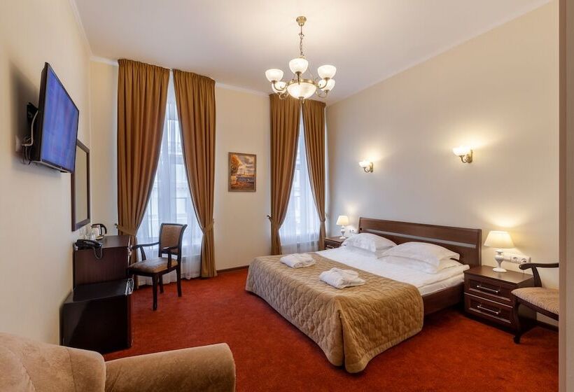 סוויטת קומפורט, Sonata On Nevsky 5