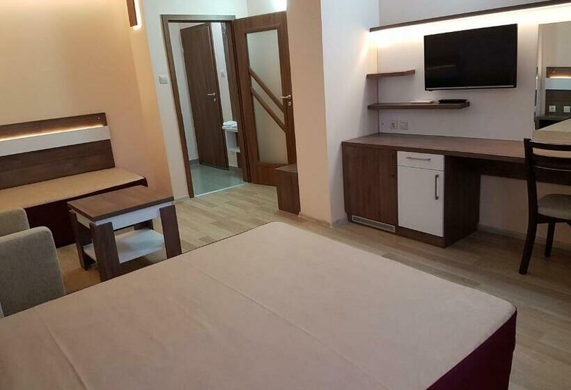 Номер Стандарт Трехместный, Ego 2 Guesthouse