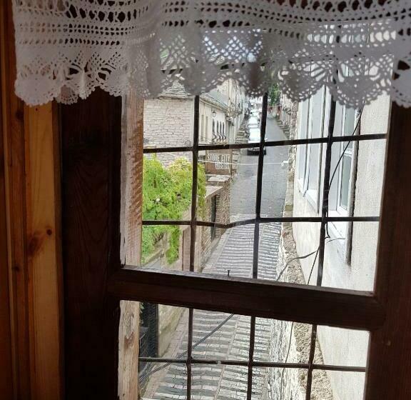 غرفة عائلية, Eva Guesthouse