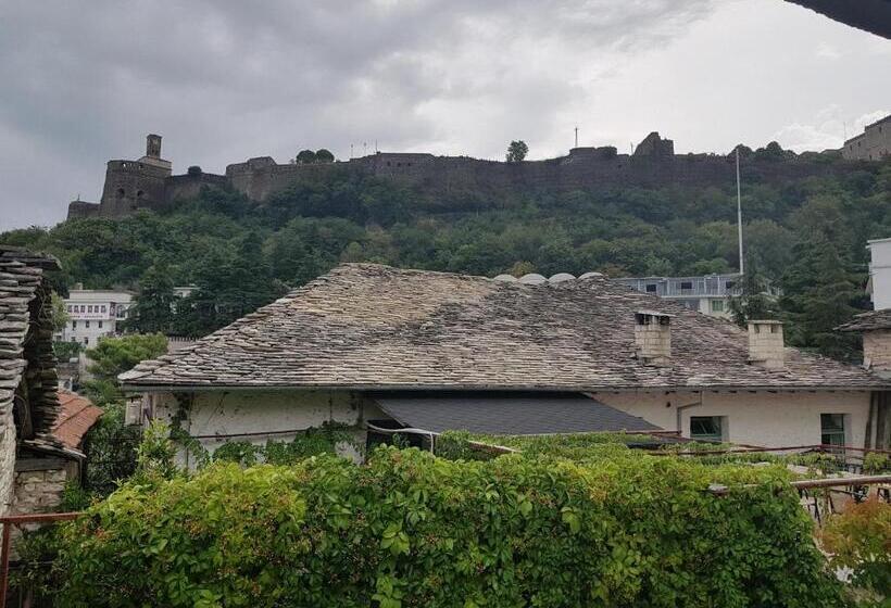 غرفة عائلية, Eva Guesthouse