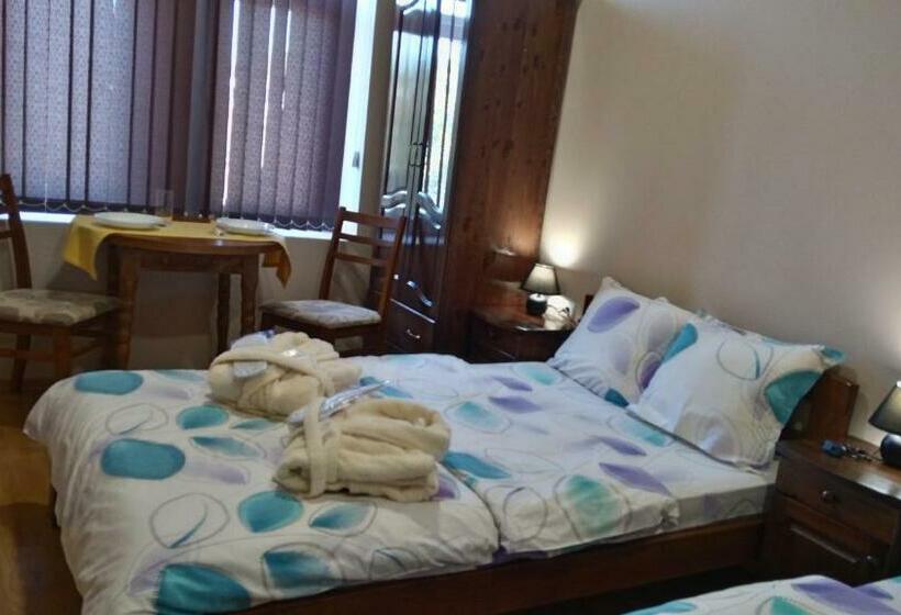 스탠다드 룸 공동 욕실, Guest House Fun And Rest