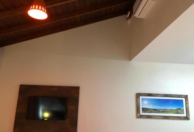 带大床的标准间, Pousada Bella Vista