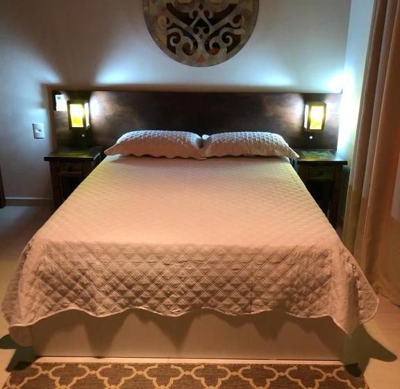 带大床的标准间, Pousada Bella Vista