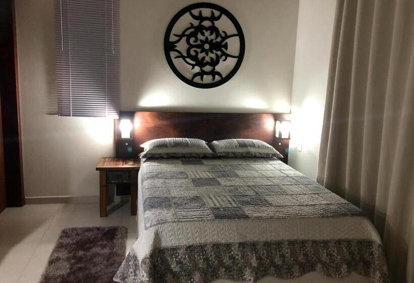 带大床的标准间, Pousada Bella Vista