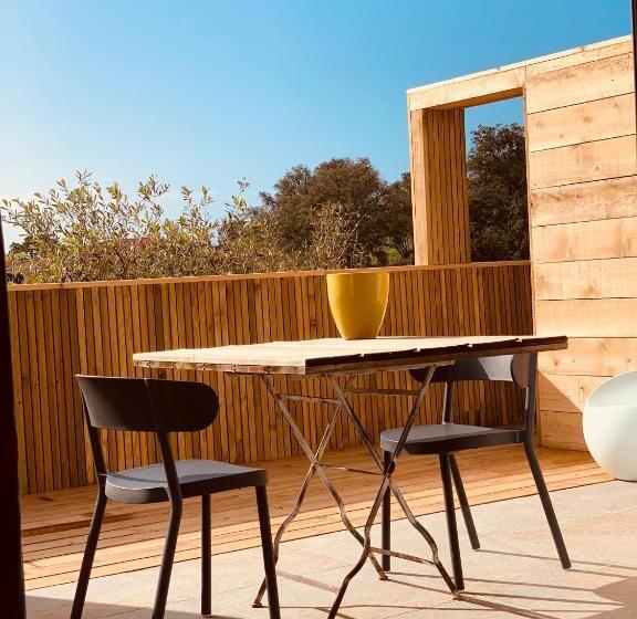 Студия Deluxe, Senteurs Du Maquis