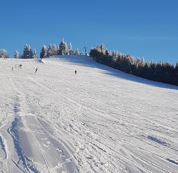 Estúdio Standard, Ehrenmättlehof Faißt