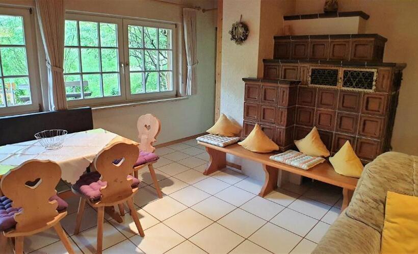 Apartamento 2 Quartos, Ehrenmättlehof Faißt