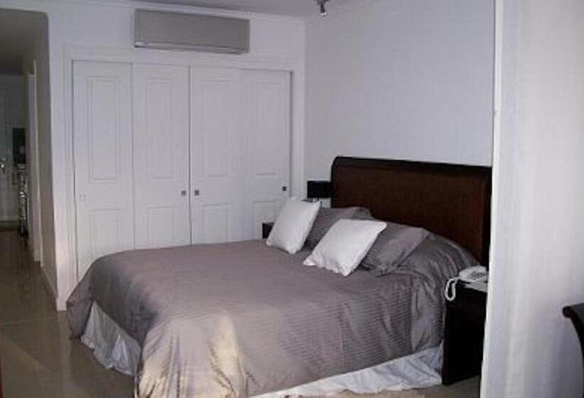 스탠다드 스튜디오, Green Park  Lloret De Mar Punta Del Este