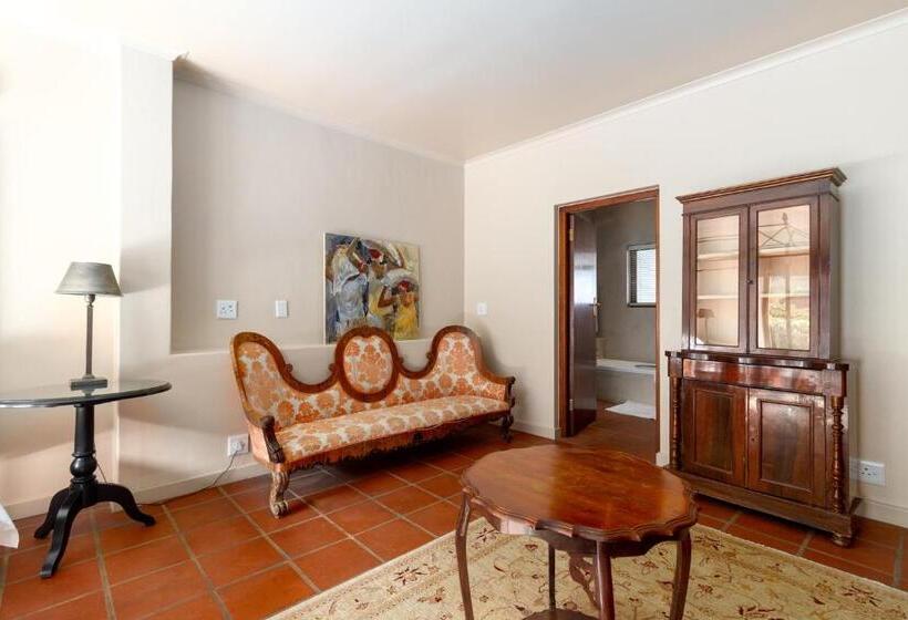 اتاق کلاسیک, La Terra De Luc