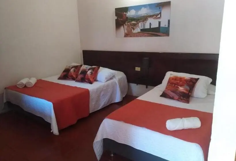 Standard Kolmen Hengen Huone, Casa Del Marquez De Bahichala