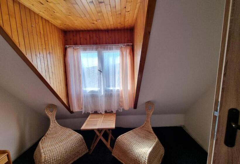 1 Bedroom Apartment Lake View, Penzion Tomy Pihlov