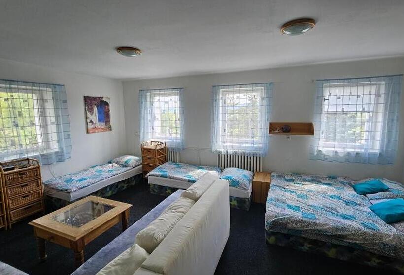 ファミリールーム, Penzion Tomy Pihlov