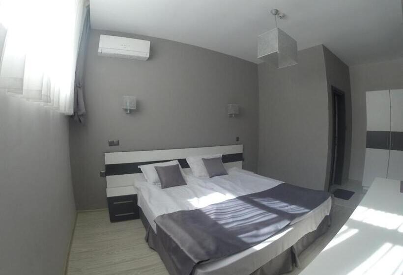 Номер Economy, Polina Beach