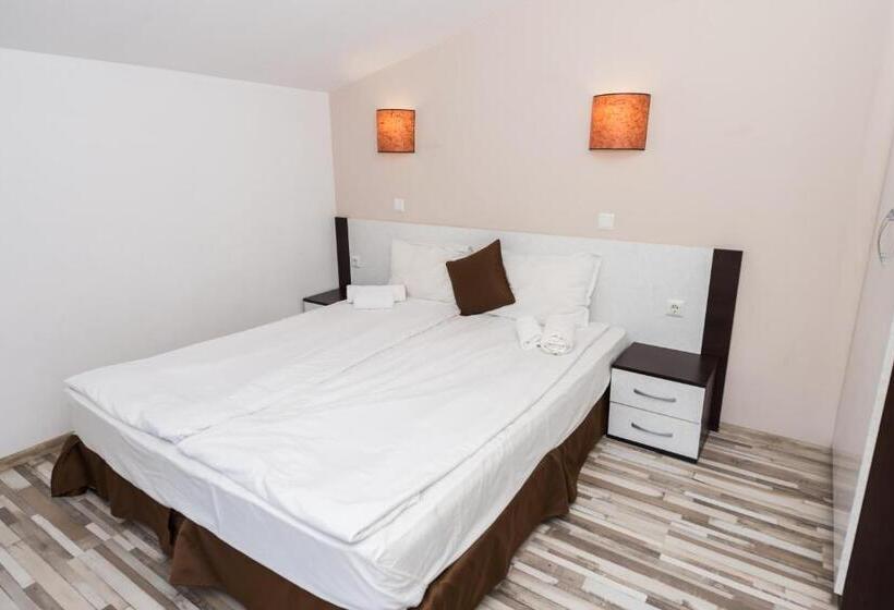 Апартаменты 1 Спальня с Балконом, Polina Beach