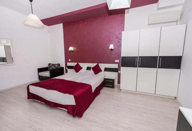 Трежместный Номер Economy, Polina Beach