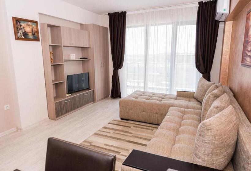 Апартаменты 1 Спальня Вид на Море, Polina Beach