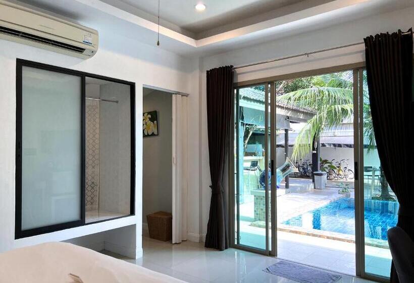 带大床的标准间, The Snug Airportel   Phuket Airport