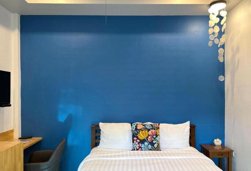 标准间带阳台, The Snug Airportel   Phuket Airport