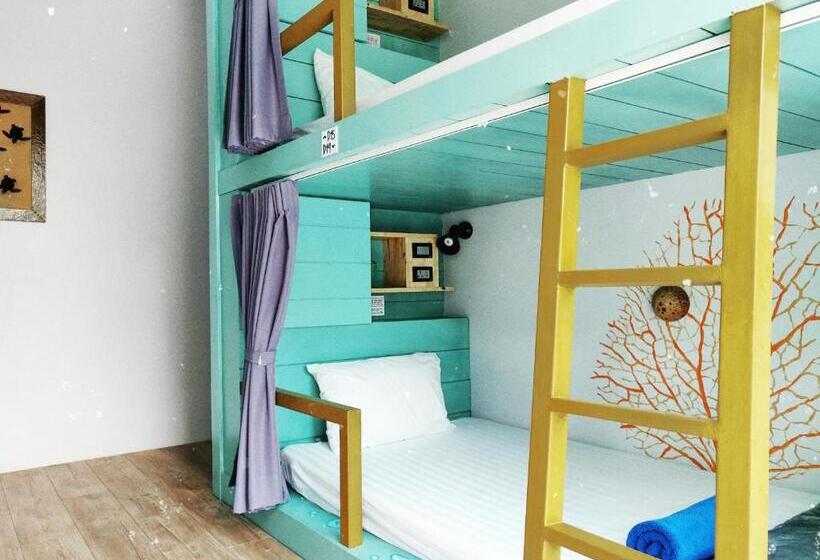 共用房间的床, The Snug Airportel   Phuket Airport