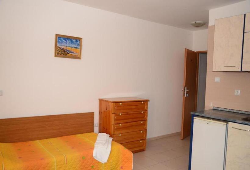 דירת חדר, Veda Guest House