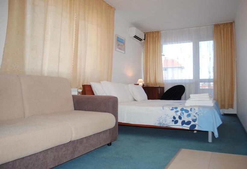 חדר משפחתי, Veda Guest House