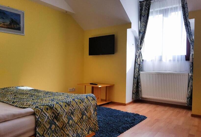 经济房, Pension Marina