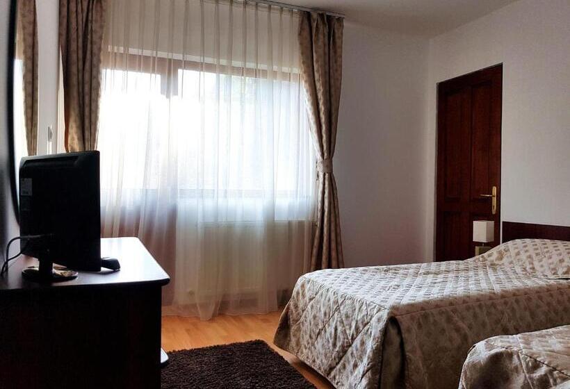 Номер Стандарт, Pension Marina
