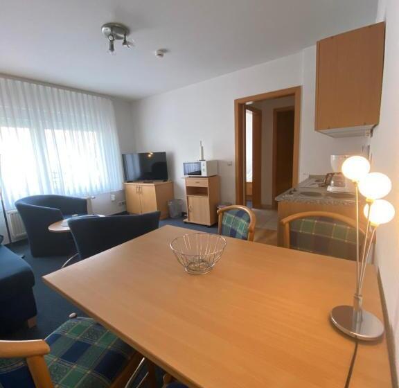 Apartamento 2 Dormitórios, Pension Marion