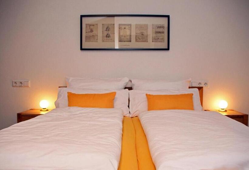 スタンダードルーム, Pension Neulen