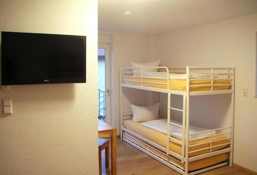 ファミリールーム, Pension Neulen