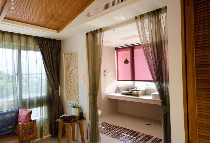 اتاق لوکس با چشم‌انداز دریا, Kenting Shen's Homestay