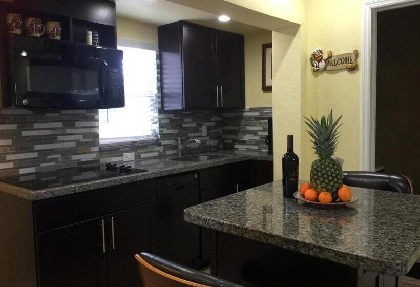דירת חדר, Atlantic Shores Vacation Villas