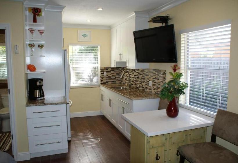 إستوديو قياسى مطلّ علي الحديقة, Atlantic Shores Vacation Villas