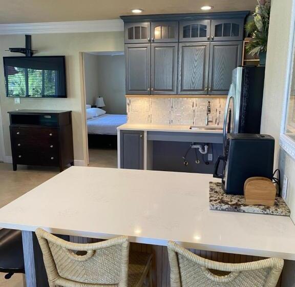 Апартаменты 1 Спальня, Atlantic Shores Vacation Villas
