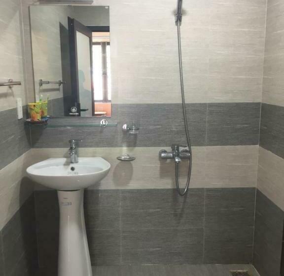 اتاق استاندارد با چشمانداز کوهستان, Nhat Mai