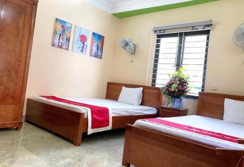 اتاق استاندارد با چشمانداز کوهستان, Nhat Mai