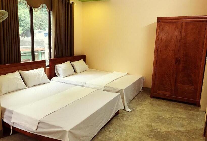 اتاق استاندارد چهار تخته, Nhat Mai