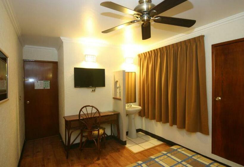 スタンダードルーム, Plaza Crystal