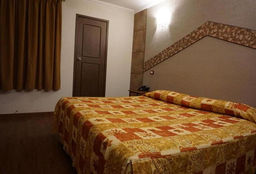 キングサイズベッドのスイートルーム, Plaza Crystal