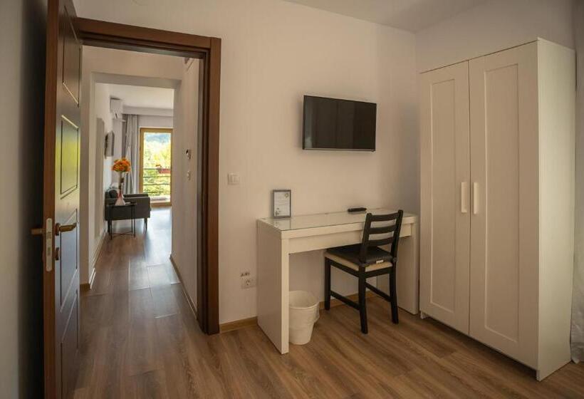 דירה בת חדר שינה 1 עם נוף, Opus View