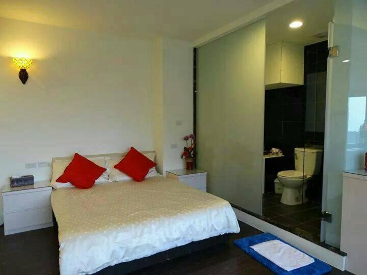 اتاق لوکس با بالکن و چشم‌انداز دریا, Qinbianlu B&b