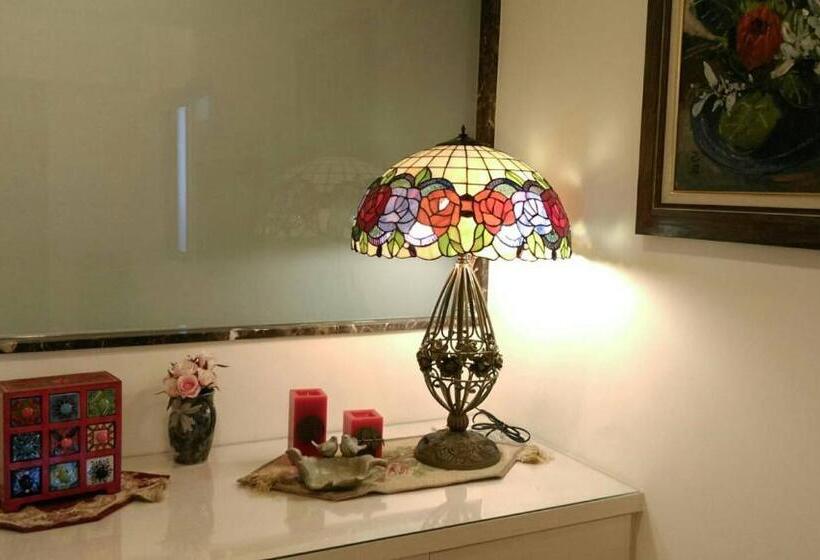 اتاق استاندارد چهار تخته, Qinbianlu B&b