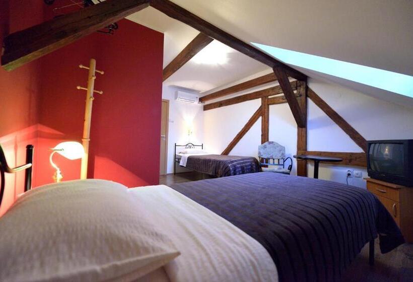 اتاق استاندارد, Bed And Breakfast Caffe Caffe