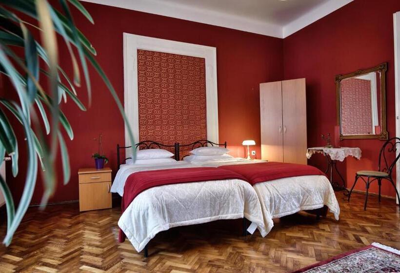 آپارتمان 1 خوابه, Bed And Breakfast Caffe Caffe