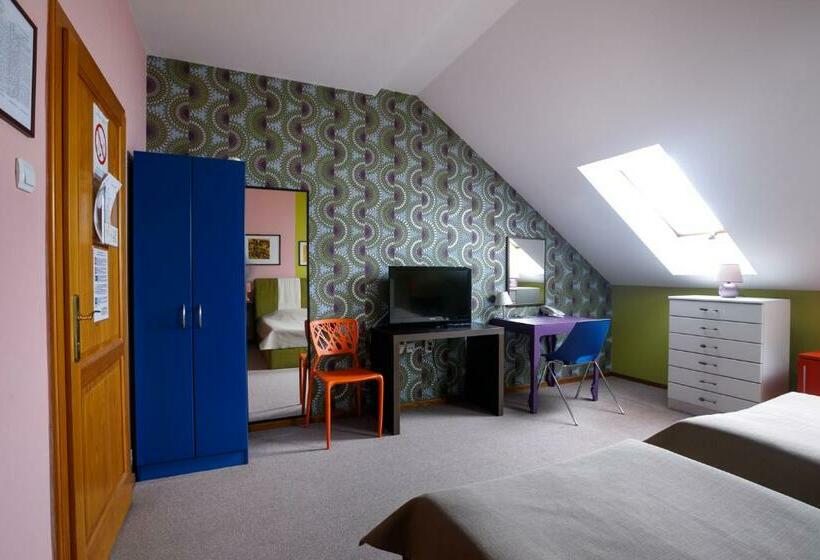 Quarto Estandar, Art Garni