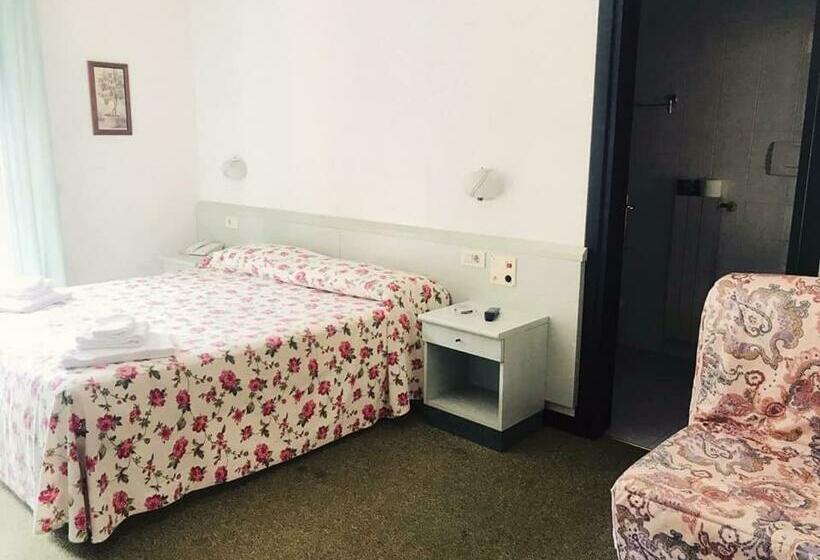 스탠다드 룸, Aurora