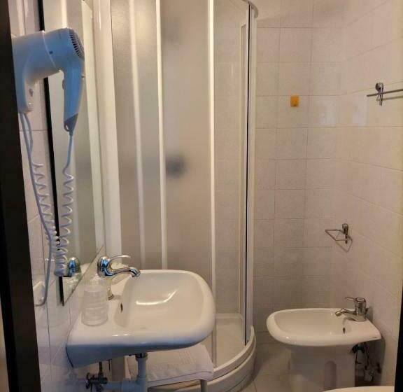 스탠다드 룸, Aurora