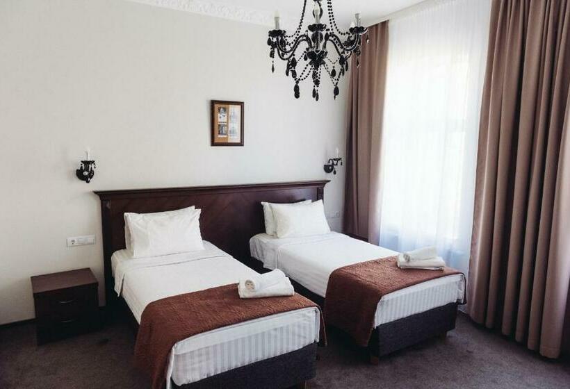 اتاق استاندارد, Biplan City